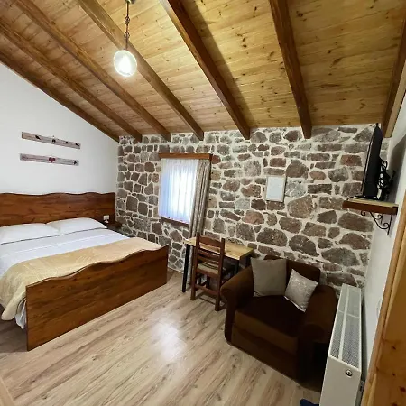 Guest house Bujtina Liana Voskopoje