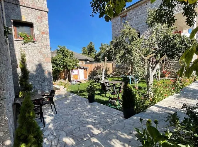 Bujtina Liana 4* Voskopojë