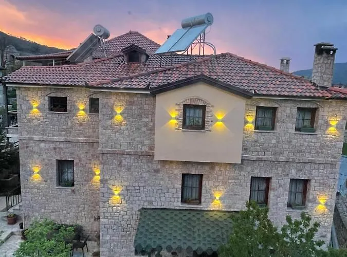 Guest house Bujtina Liana 4*