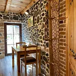 Bujtina Liana 4* Voskopojë
