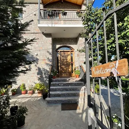 Bujtina Liana 4* Voskopojë